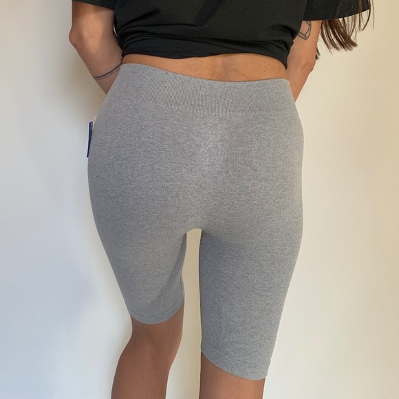 Free People Seamless Bike Shorts Heather Grey XS/S - Picture 4 of 8